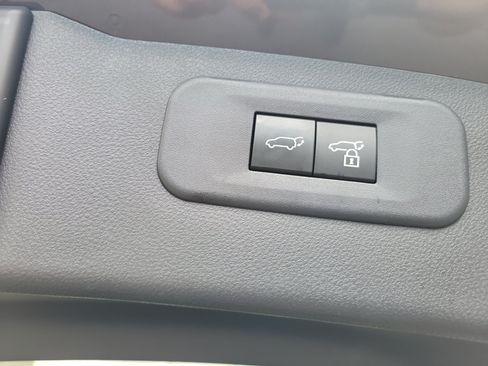 Certified 2024 Lexus NX 250 FWD w/ Towing Package (2000 Lbs) image 10
