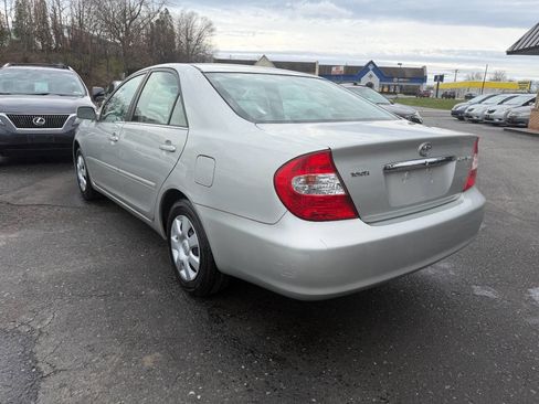 Used 2002 Toyota Camry LE FWD image 7