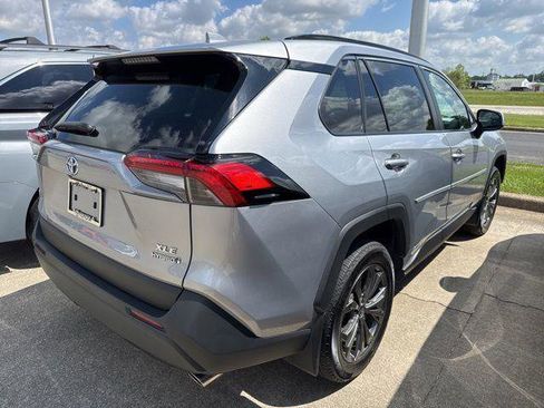 Certified 2023 Toyota RAV4 XLE Premium AWD/4WD image 8