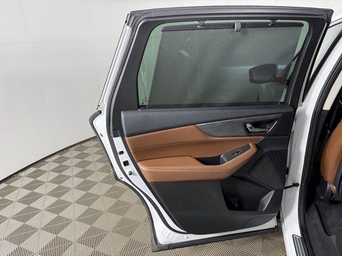 Used 2023 Acura MDX Advance image 25