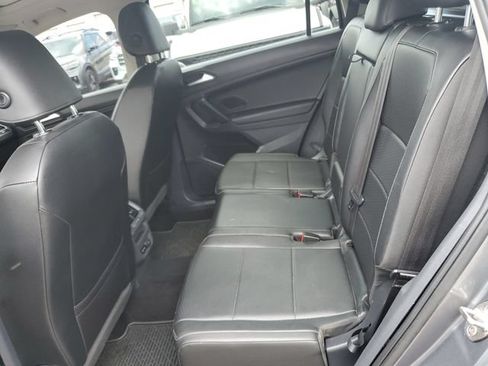 Used 2019 Volkswagen Tiguan SEL AWD/4WD image 29