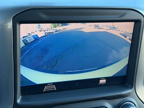 Used 2023 Chevrolet Silverado 2500 LT image 15