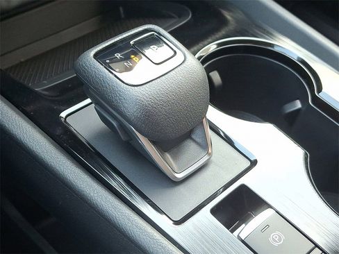 New 2026 Nissan Rogue SV image 9