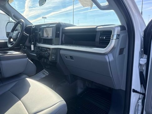 Certified 2025 Ford F350 XL w/ Snow Plow Prep Package AWD/4WD image 24