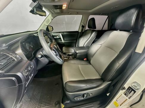 Certified 2021 Toyota 4Runner SR5 Premium w/ Moonroof Package AWD/4WD image 12