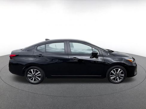 Used 2025 Nissan Versa SV FWD image 16