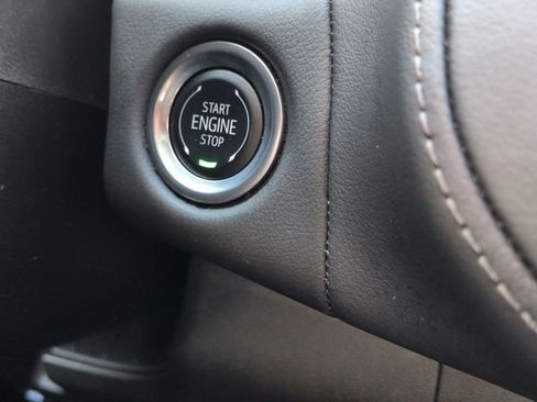 Used 2024 Chevrolet Tahoe LT image 18