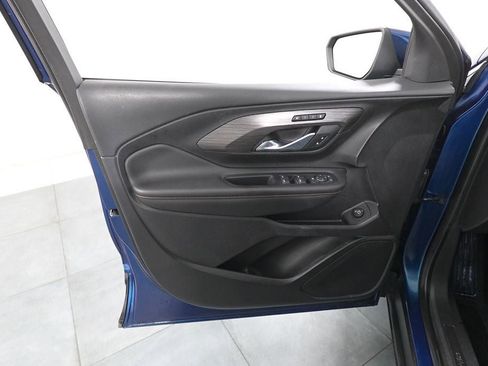 Used 2020 GMC Terrain SLT w/ Preferred Package image 8