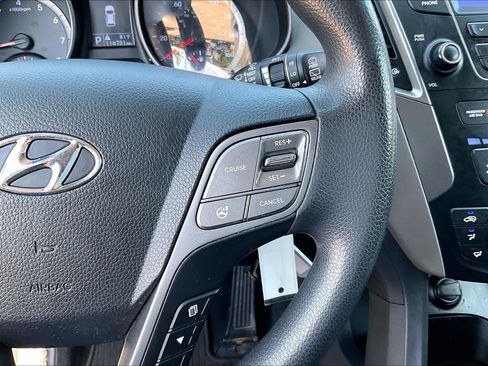 Used 2016 Hyundai Santa Fe Sport FWD image 24