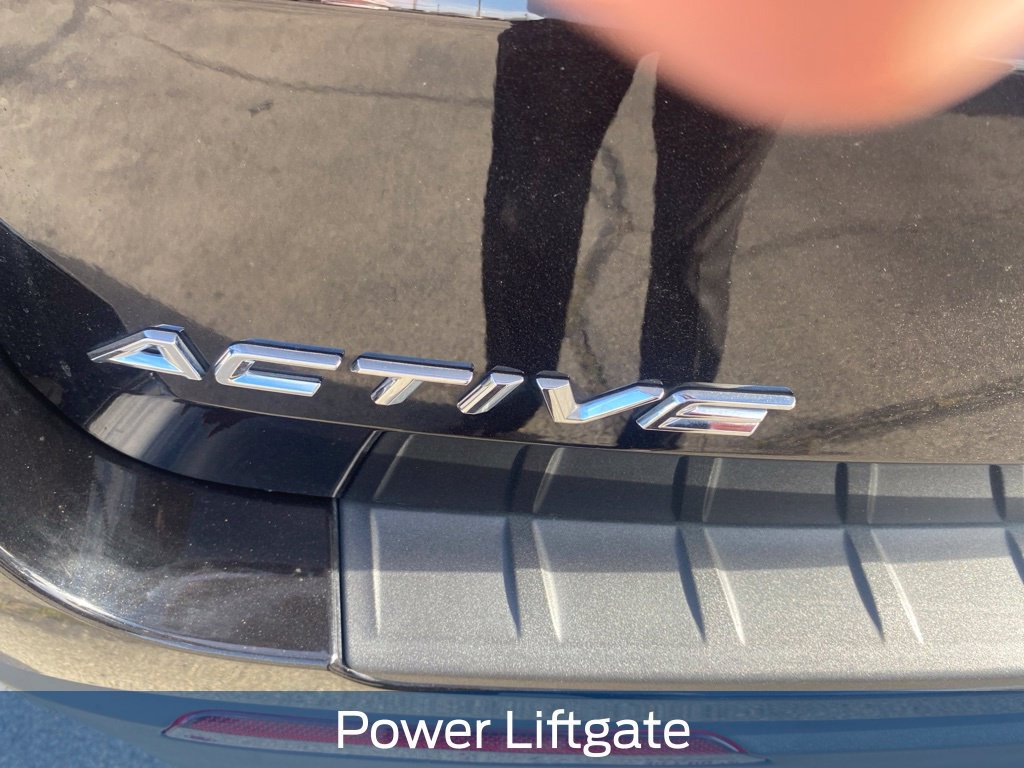 Used 2025 Ford Explorer Active w/ Active Comfort Package AWD/4WD image 15