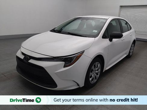 Used 2023 Toyota Corolla LE FWD image 1