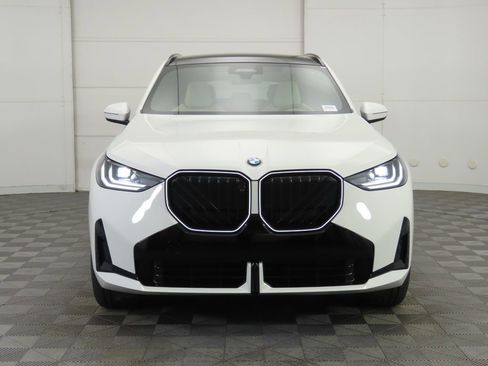 New 2026 BMW X3 xDrive30 w/ Premium Package image 2