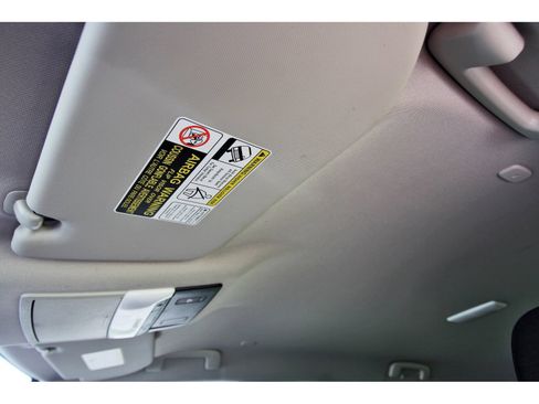 Certified 2023 Nissan Rogue SV FWD image 29