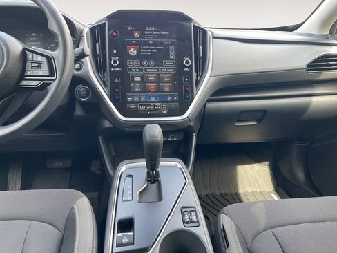 Used 2025 Subaru Crosstrek 2.0i Premium image 11