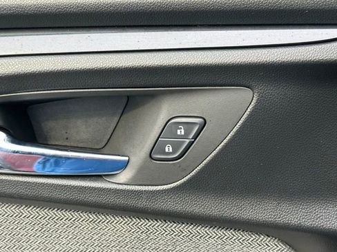 Used 2022 Chevrolet TrailBlazer LT FWD image 20