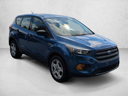 Used 2019 Ford Escape S FWD image 4