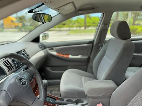Used 2005 Toyota Corolla S FWD image 18