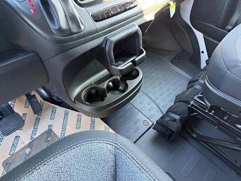 New 2025 RAM ProMaster 1500 w/ Convenience Group FWD image 27