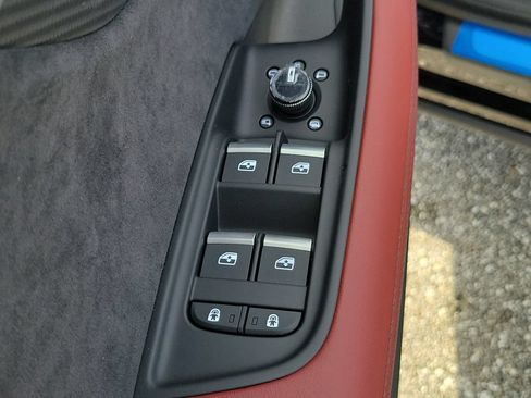 New 2026 Audi SQ7 Premium Plus AWD/4WD image 20