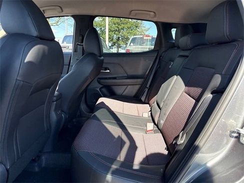 New 2026 Nissan Kicks SR w/ Cold Weather Package image 7