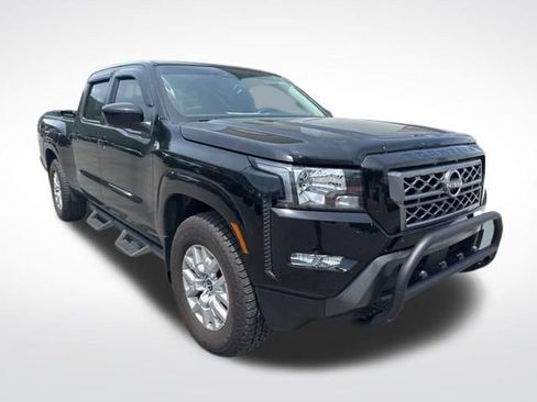 Used 2022 Nissan Frontier SV AWD/4WD image 6