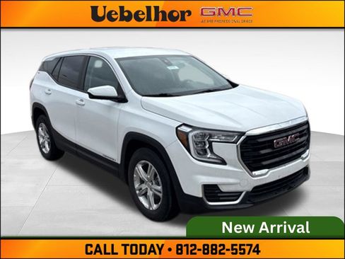 Used 2022 GMC Terrain SLE FWD image 1