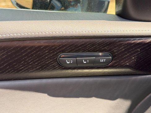 Used 2022 INFINITI QX60 Sensory w/ Vision Package AWD/4WD image 17