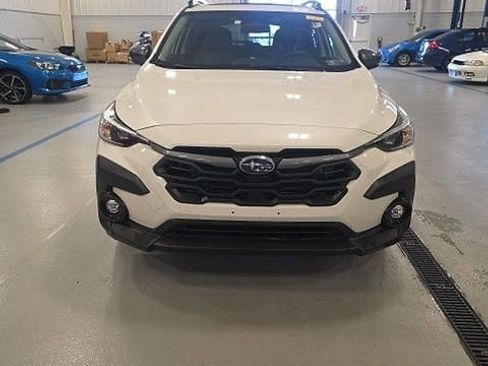 Used 2024 Subaru Crosstrek 2.0i Premium image 2
