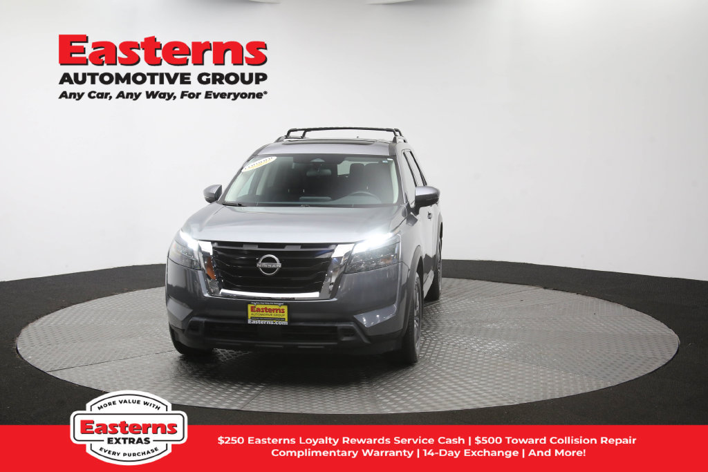 Used 2023 Nissan Pathfinder SV w/ SV Premium Package AWD/4WD image 58