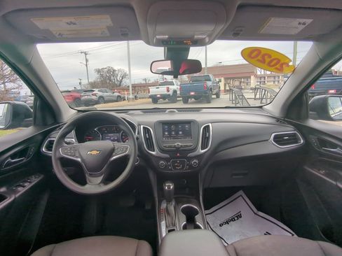 Used 2020 Chevrolet Equinox LT image 21