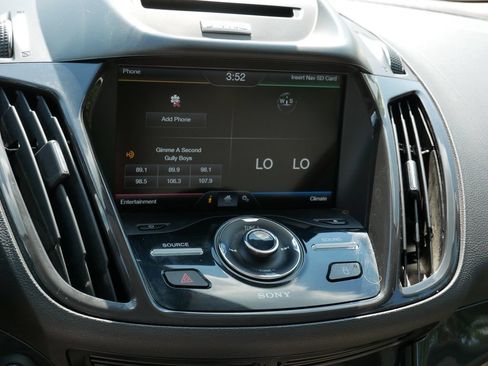 Used 2015 Ford Escape Titanium AWD/4WD image 21