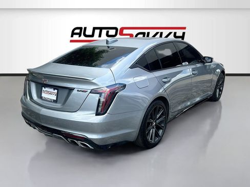 Used 2025 Cadillac CT5 V RWD image 7