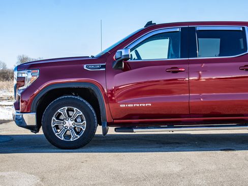 Used 2019 GMC Sierra 1500 SLE w/ SLE Value Package image 39