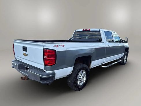 Used 2016 Chevrolet Silverado 2500 LT AWD/4WD image 5