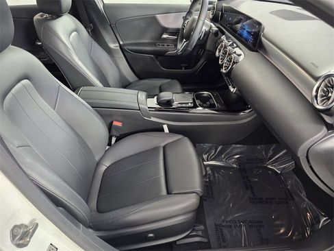 Certified 2022 Mercedes-Benz A 220 image 29