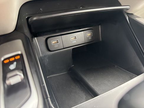 Used 2022 Kia Sorento S w/ Option Group 015 image 30