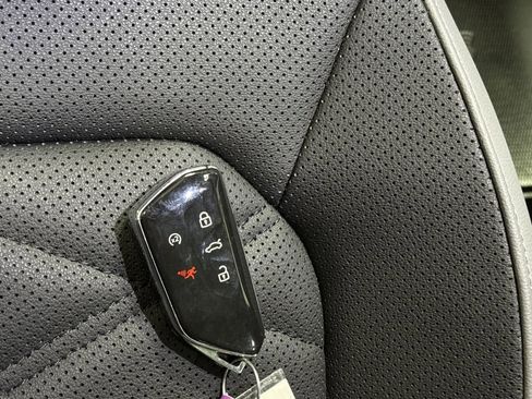 Used 2024 Volkswagen Atlas Peak Edition SE image 26