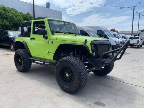 Used 2017 Jeep Wrangler Sport w/ Quick Order Package 24S AWD/4WD image 1