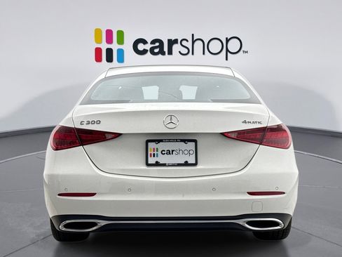 Used 2025 Mercedes-Benz C 300 4MATIC Sedan image 4
