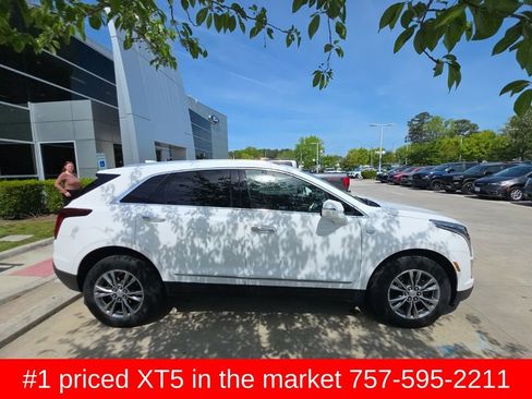 Used 2021 Cadillac XT5 Premium Luxury image 4