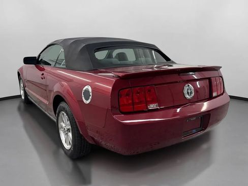 Used 2007 Ford Mustang Premium RWD image 7