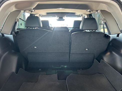 Used 2024 Honda CR-V EX-L image 25