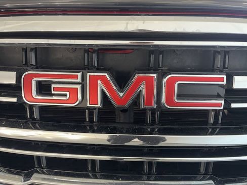 Used 2021 GMC Yukon SLT AWD/4WD image 35