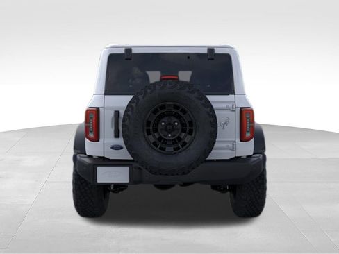 New 2026 Ford Bronco Outer Banks w/ Sasquatch Package AWD/4WD image 5