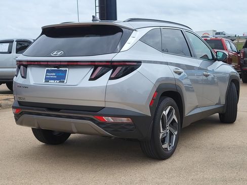 Certified 2024 Hyundai Tucson Limited FWD image 4