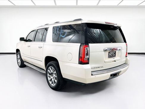 Used 2015 GMC Yukon XL Denali image 6