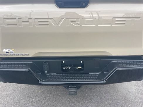 Used 2024 Chevrolet Colorado W/T w/ WT Convenience Package II image 32