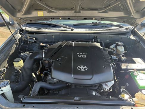 Used 2005 Toyota Tundra 2WD Regular Cab image 30