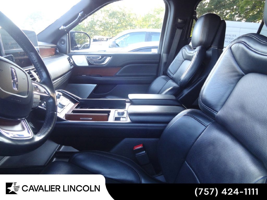 Used 2021 Lincoln Navigator L Reserve AWD/4WD image 6
