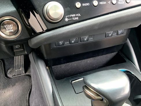 Used 2024 Lexus ES 350 w/ Premium Package FWD image 36